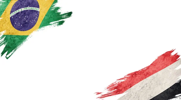 하얀 배경에 있는 브라질 과 예 멘의 깃발 — 스톡 사진